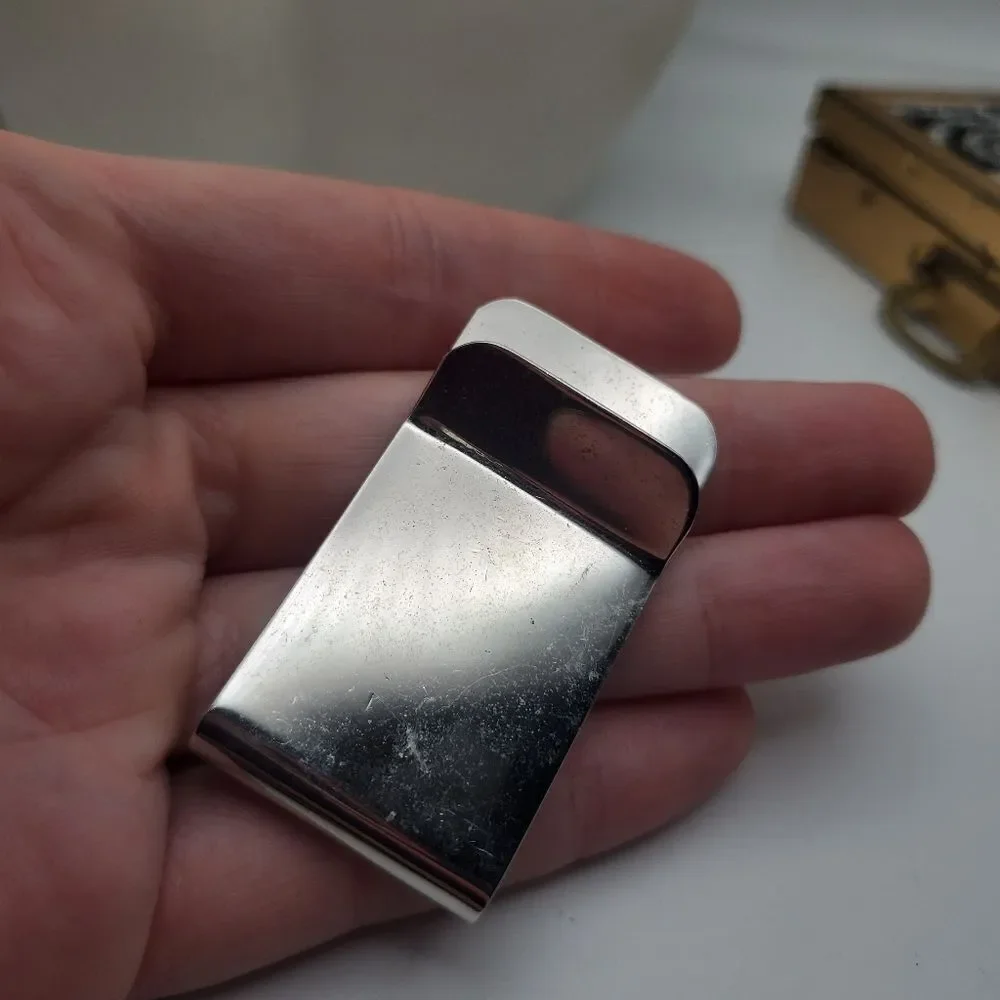 Silver tone‎ luxe money clip 💰